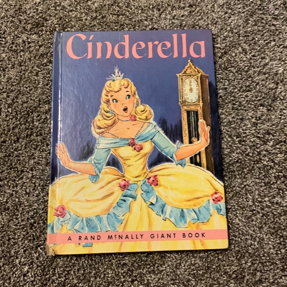 Other - 1978 Edition Cinderella Big Book Vintage